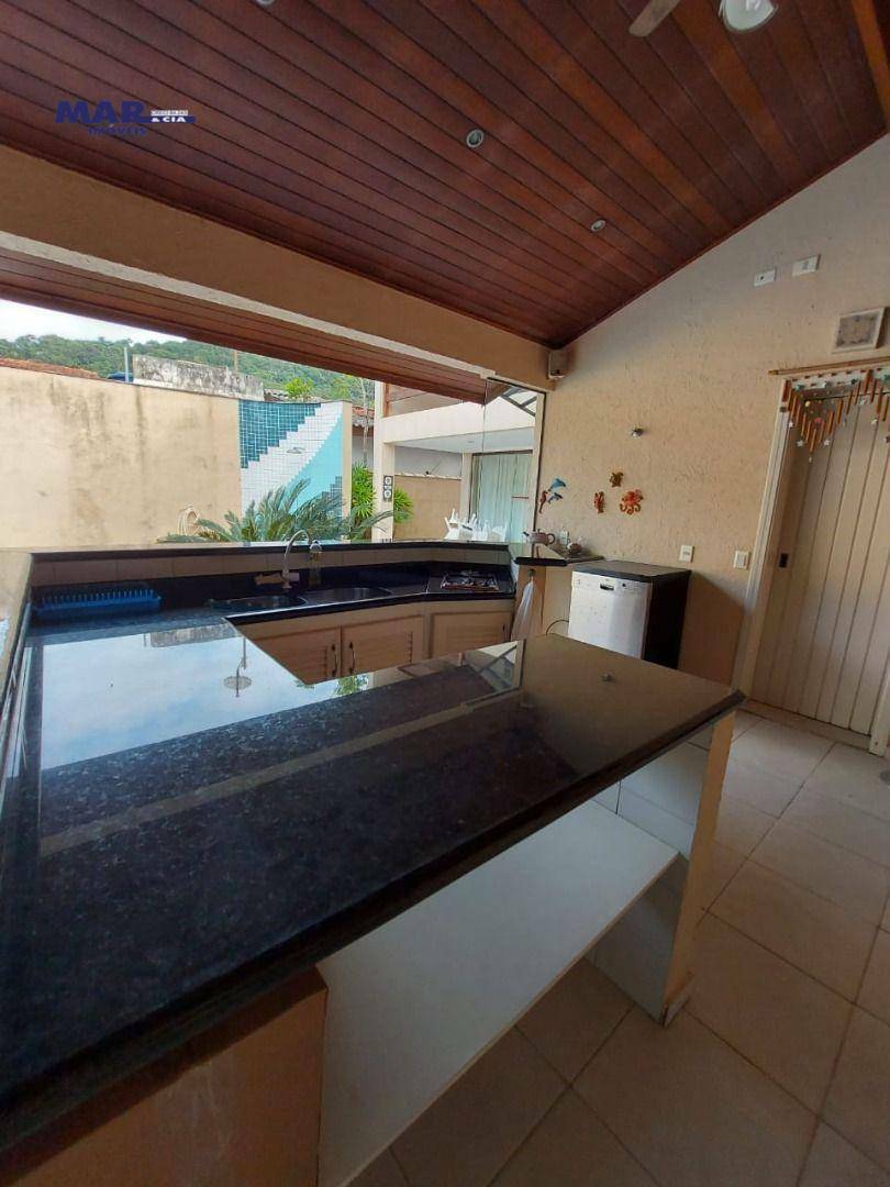 Casa à venda com 4 quartos, 250m² - Foto 8