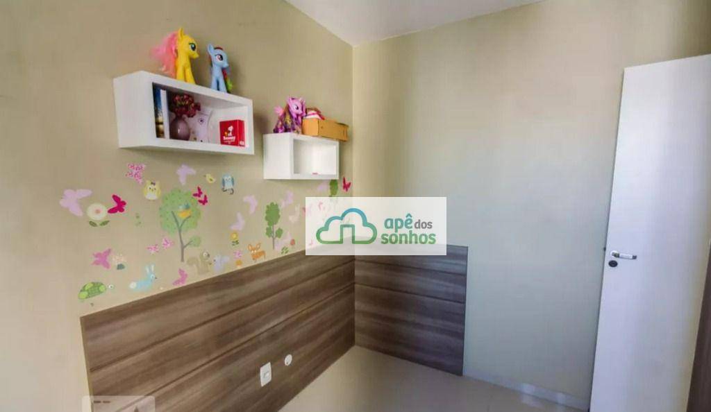 Apartamento à venda com 2 quartos, 62m² - Foto 16