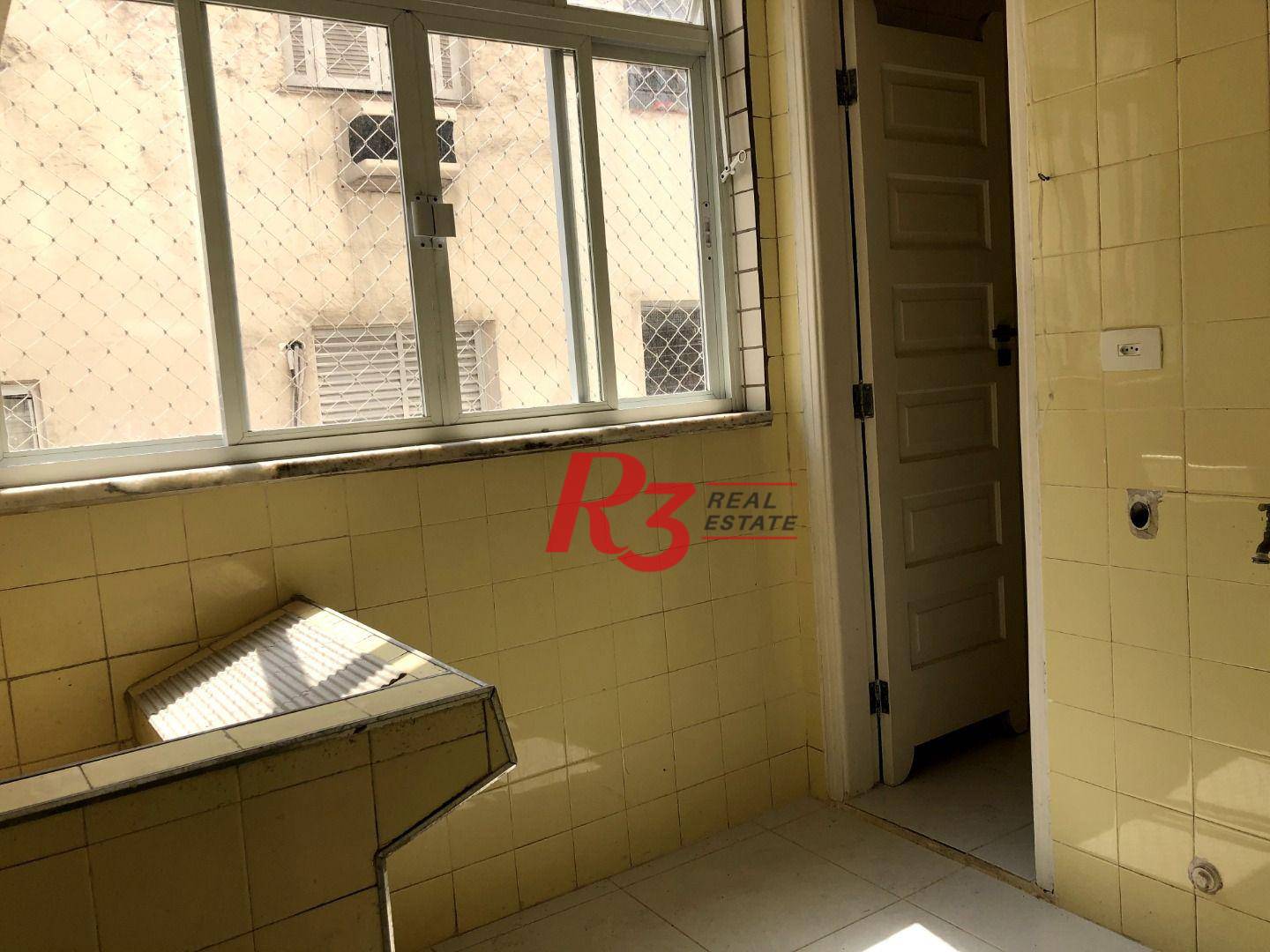 Apartamento para alugar com 3 quartos, 131m² - Foto 16