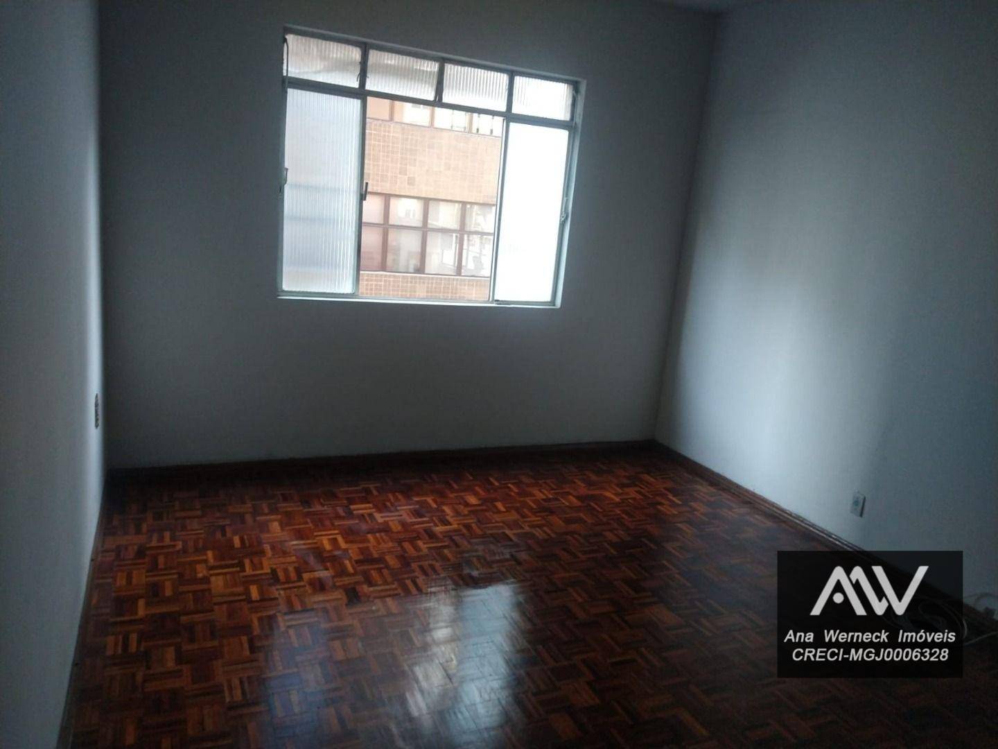 Apartamento à venda com 2 quartos, 63m² - Foto 4