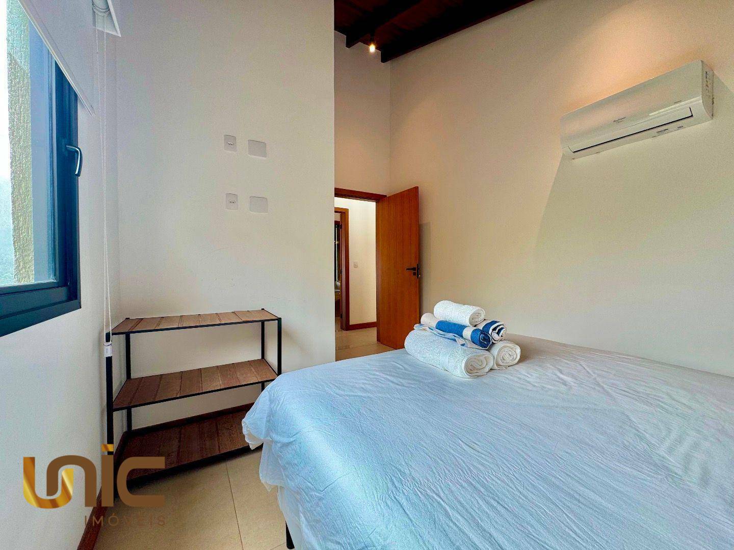 Casa de Condomínio à venda com 4 quartos, 283m² - Foto 22