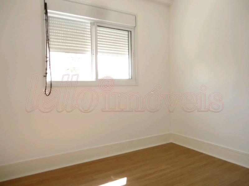 Apartamento para alugar com 3 quartos, 170m² - Foto 10