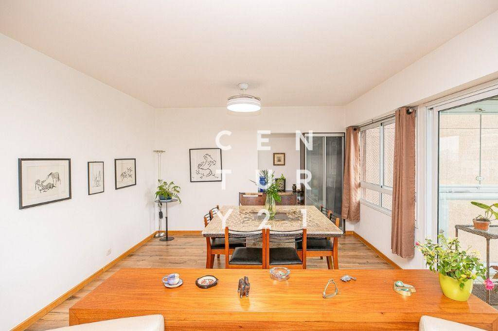 Apartamento à venda com 3 quartos, 170m² - Foto 6