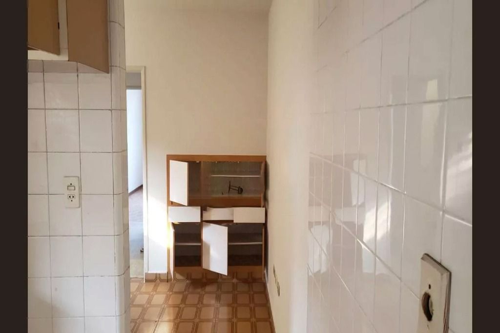 Sobrado à venda com 3 quartos, 200m² - Foto 4