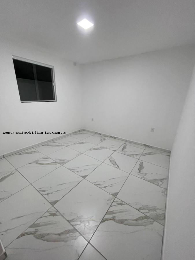 Casa à venda com 2 quartos, 56m² - Foto 9