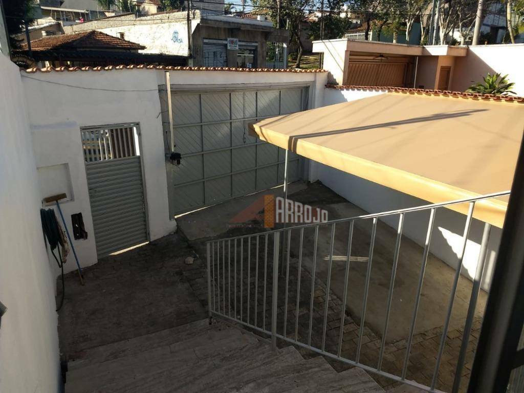 Casa à venda com 3 quartos, 180m² - Foto 29