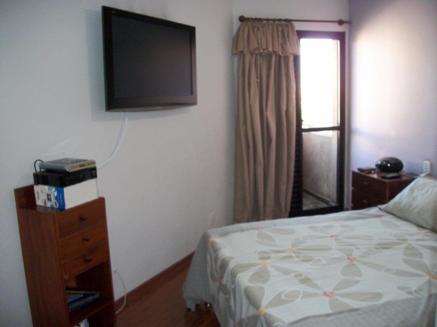 Apartamento à venda com 4 quartos, 143m² - Foto 8