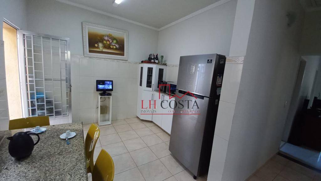 Casa à venda com 3 quartos, 183m² - Foto 19