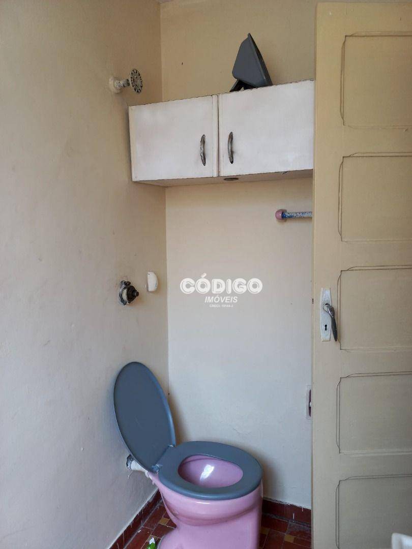 Casa para alugar com 1 quarto, 50m² - Foto 6