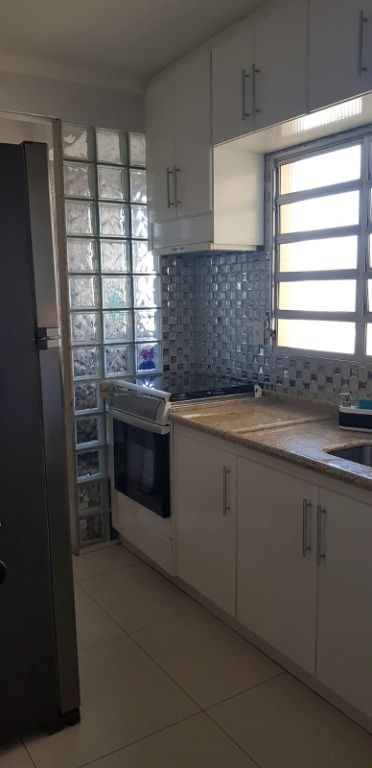 Apartamento à venda com 2 quartos, 65m² - Foto 22