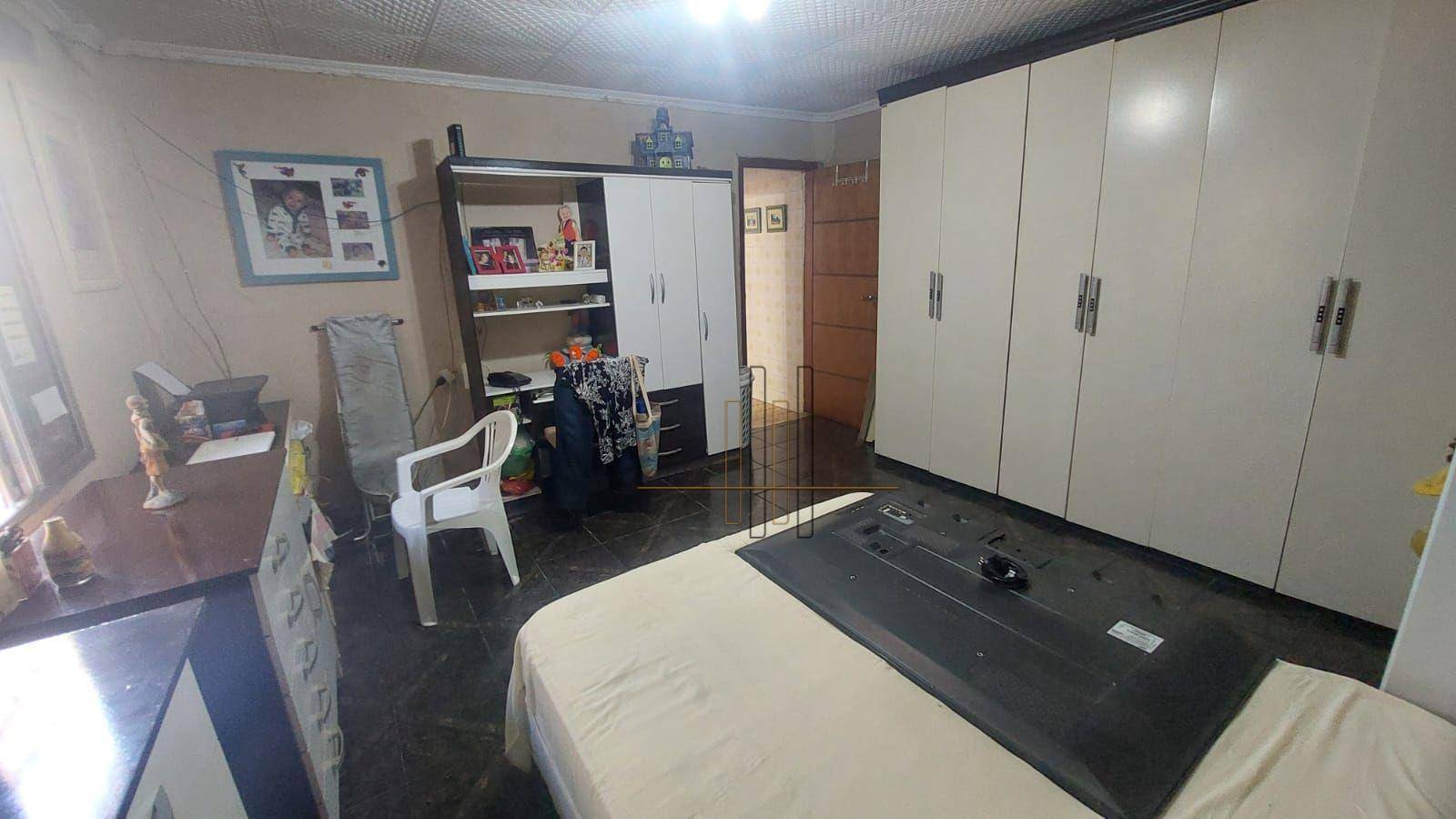 Casa à venda com 2 quartos, 130m² - Foto 12