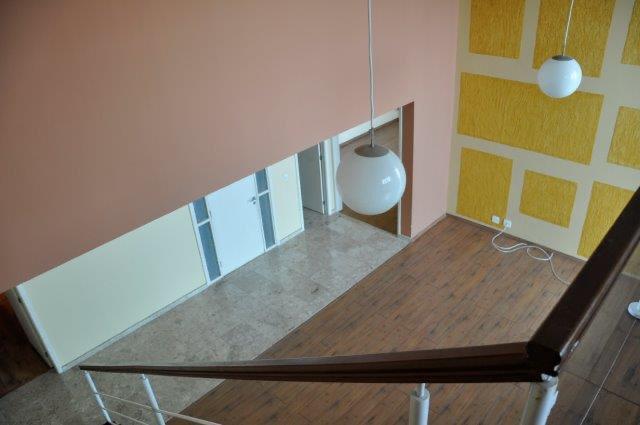 Apartamento à venda com 4 quartos, 212m² - Foto 2