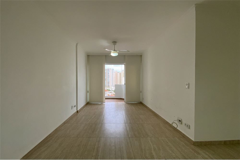 Apartamento à venda com 2 quartos, 65m² - Foto 29