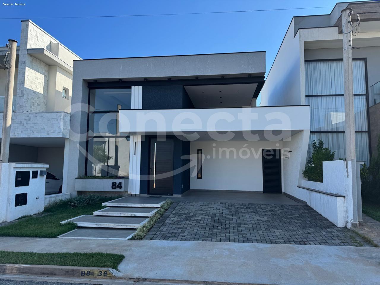 Casa de Condomínio à venda com 3 quartos, 232m² - Foto 1