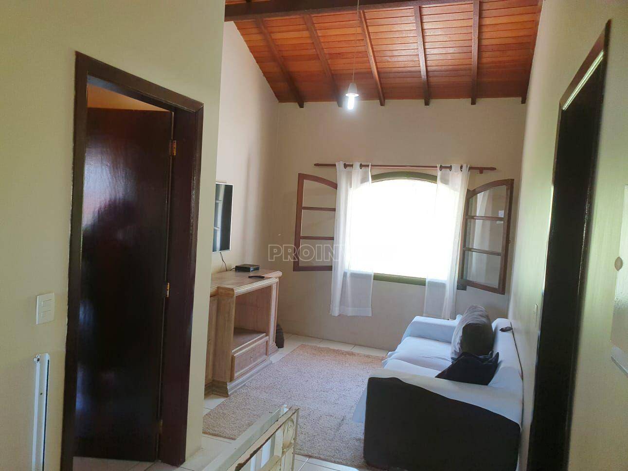 Casa de Condomínio para alugar com 3 quartos, 220m² - Foto 16