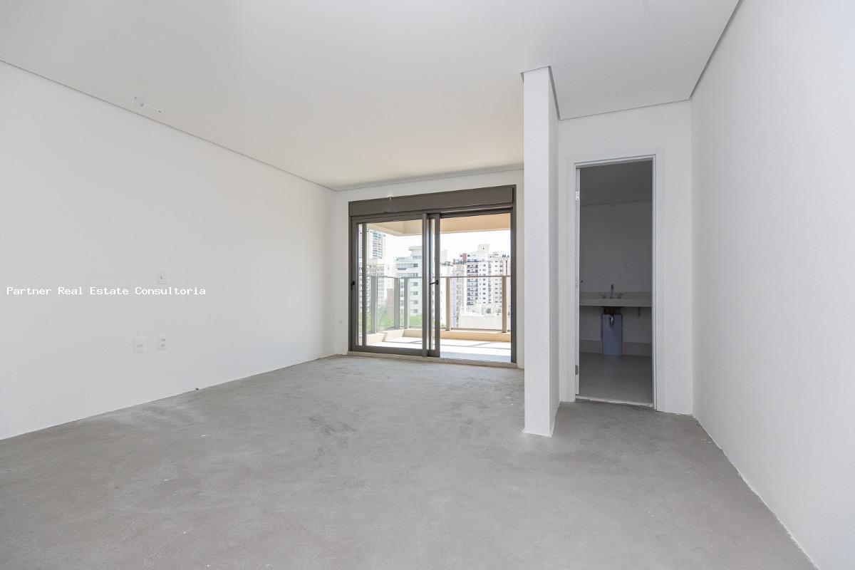 Apartamento à venda com 4 quartos, 232m² - Foto 14