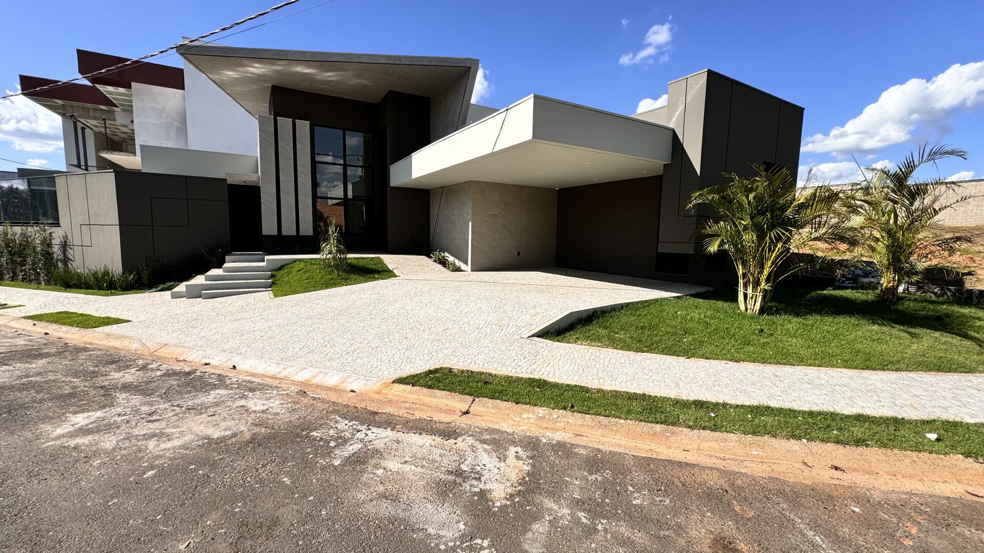 Casa à venda com 3 quartos, 240m² - Foto 12