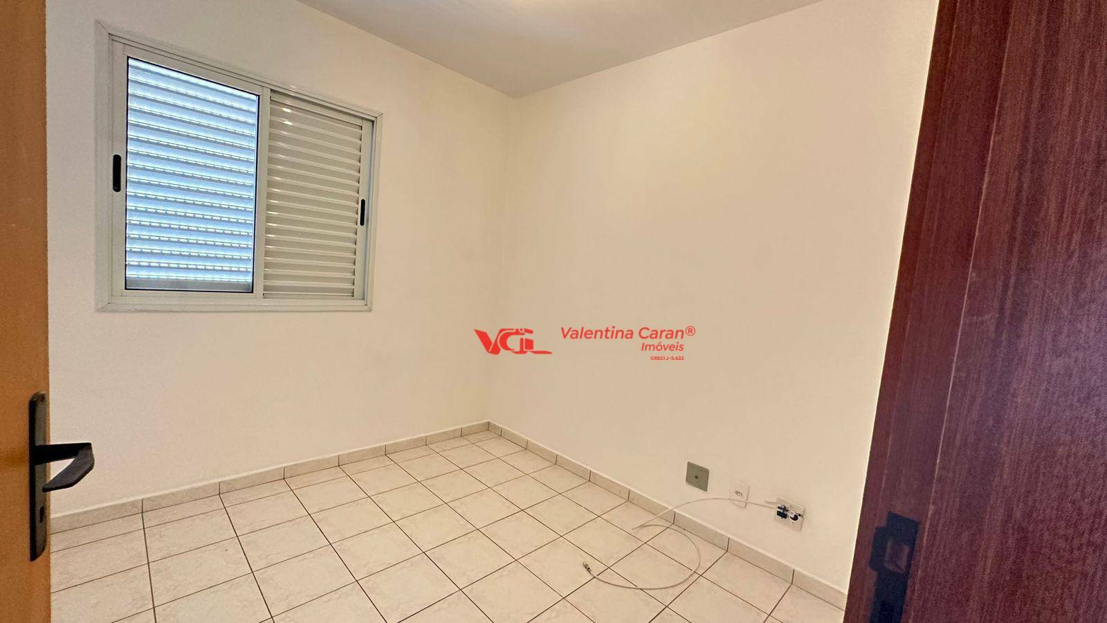 Apartamento para alugar com 3 quartos, 90m² - Foto 11