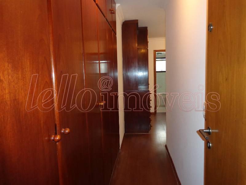 Apartamento para alugar com 3 quartos, 124m² - Foto 11