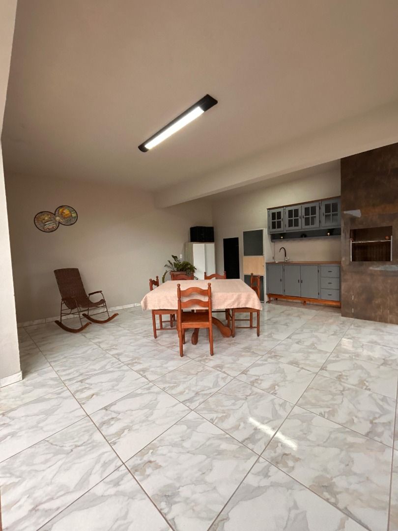 Casa à venda com 3 quartos, 330m² - Foto 19