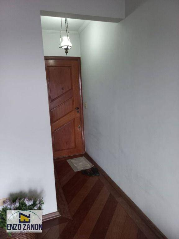 Apartamento à venda com 3 quartos, 97m² - Foto 5