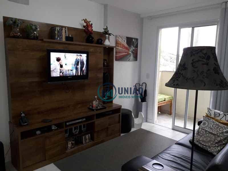 Apartamento à venda com 2 quartos, 66m² - Foto 2