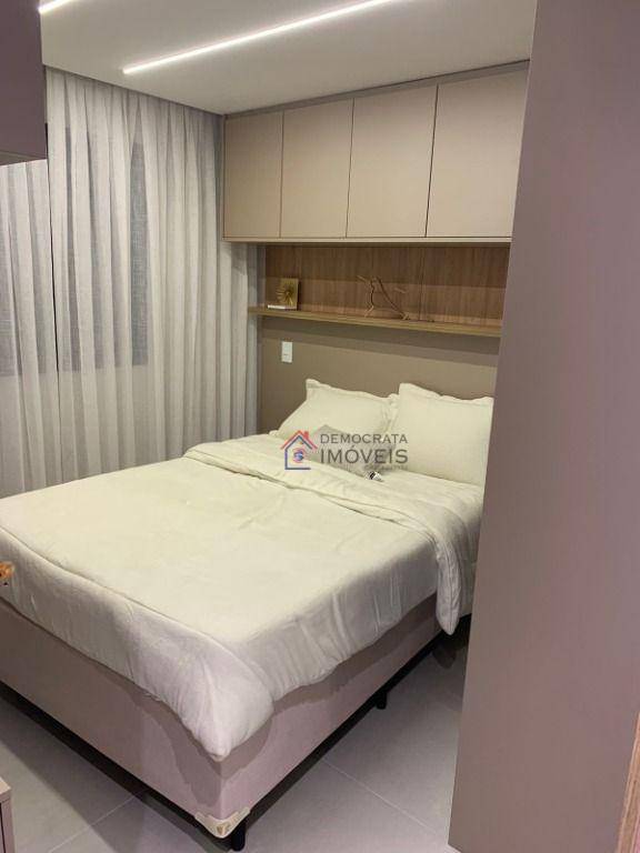 Apartamento à venda com 2 quartos, 58m² - Foto 14