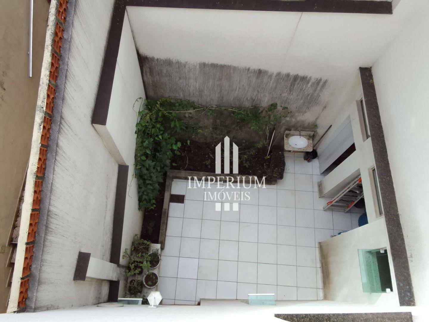 Sobrado à venda com 3 quartos, 190m² - Foto 63