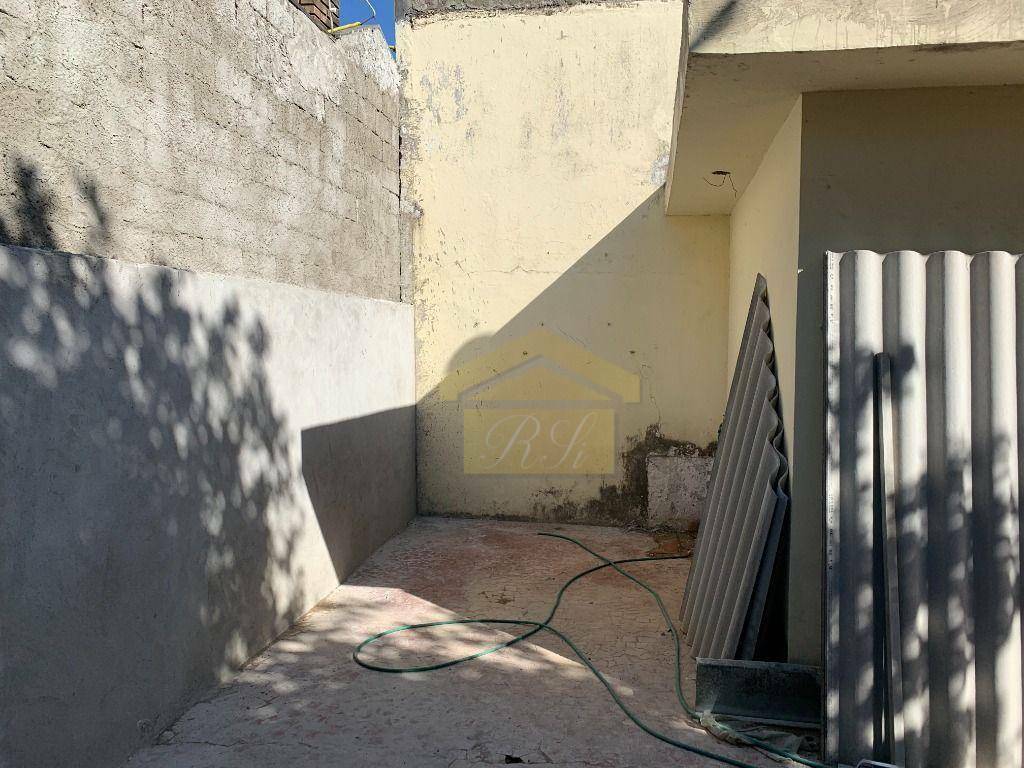 Sobrado para alugar com 4 quartos, 372m² - Foto 24