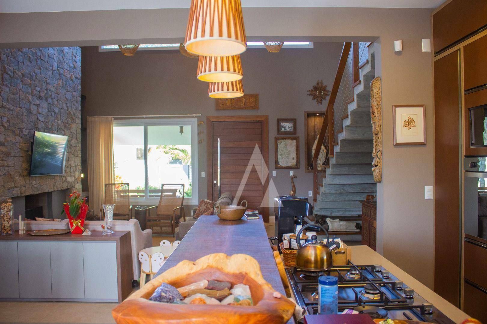 Casa à venda com 3 quartos, 222m² - Foto 14