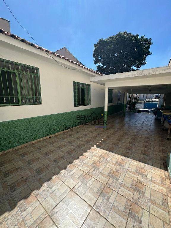 Casa à venda com 3 quartos, 190m² - Foto 12