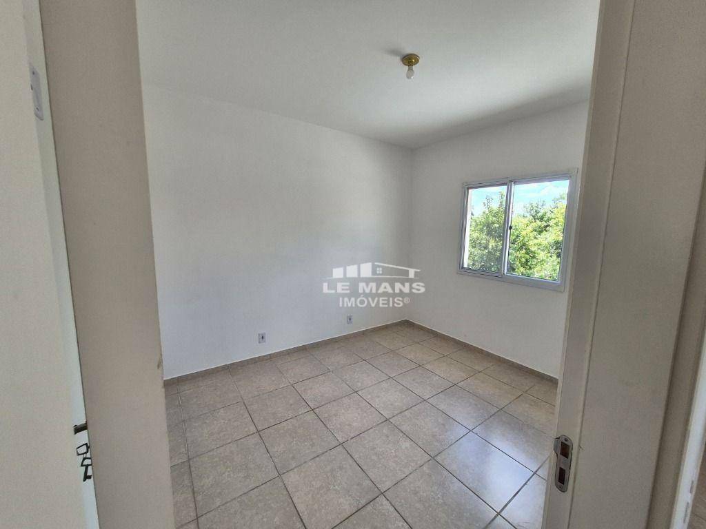 Casa de Condomínio à venda com 2 quartos, 48m² - Foto 9