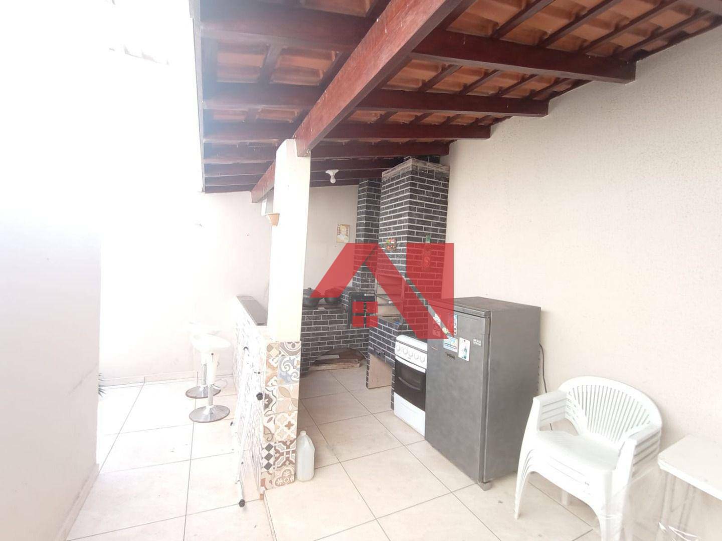 Casa à venda com 2 quartos, 120m² - Foto 17