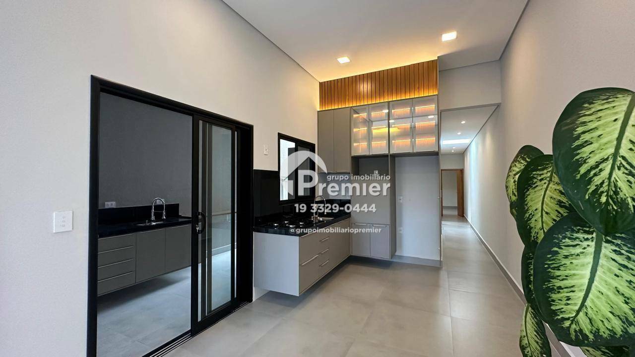 Casa à venda com 3 quartos, 95m² - Foto 1
