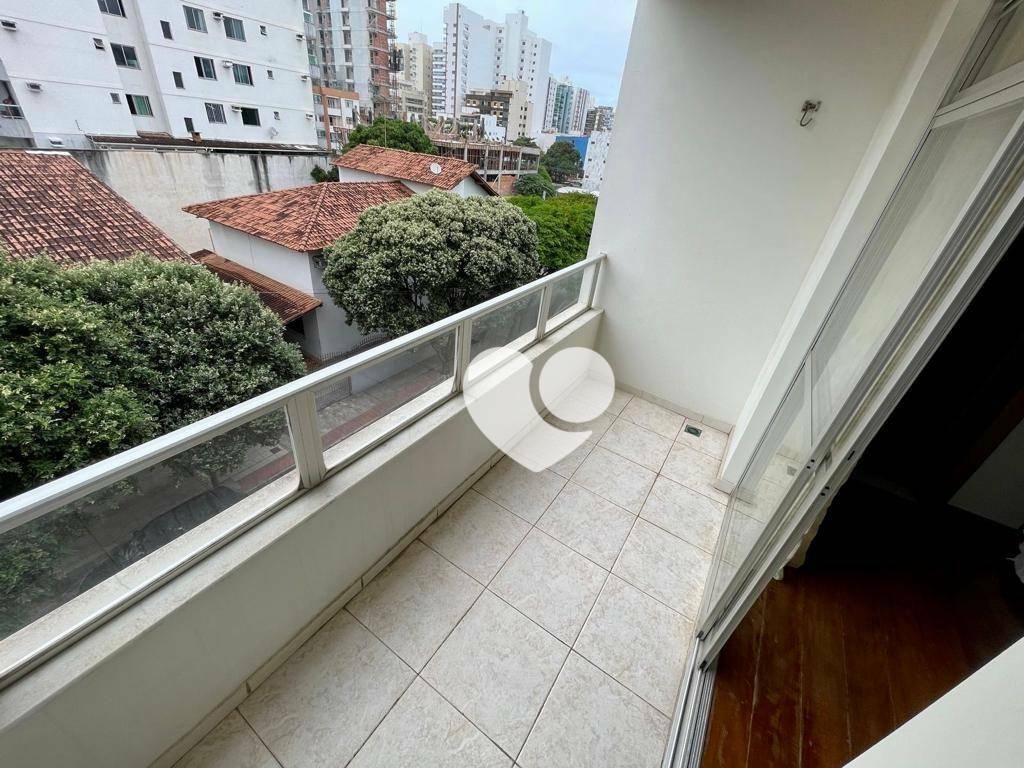 Apartamento à venda com 2 quartos, 127m² - Foto 17