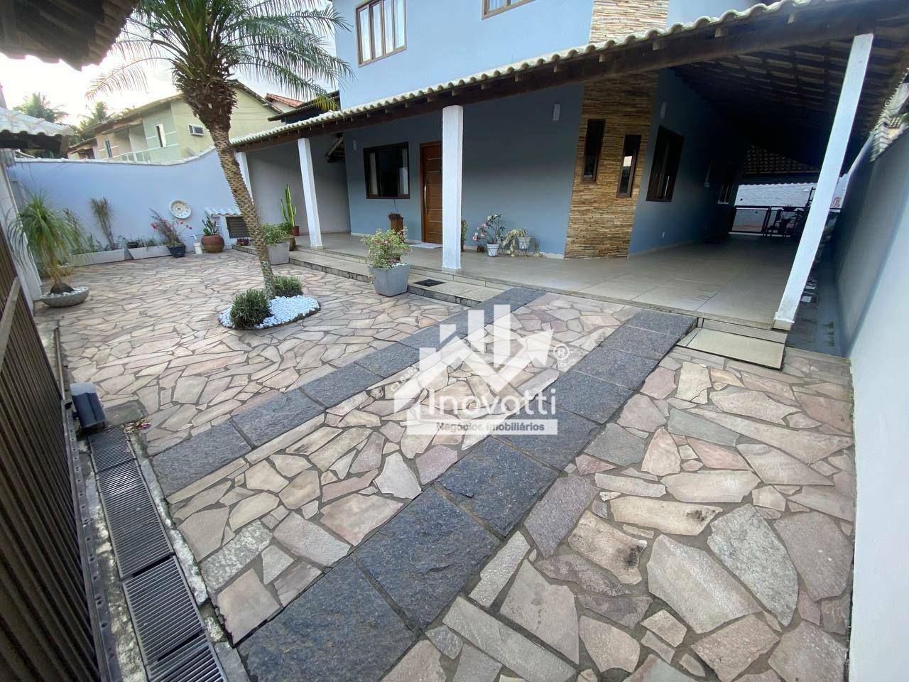 Casa à venda com 3 quartos, 250m² - Foto 16