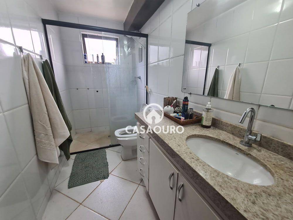 Casa de Condomínio à venda com 3 quartos, 350m² - Foto 23