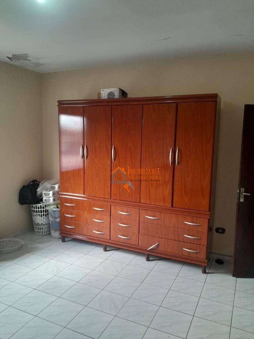 Sobrado à venda com 3 quartos, 180m² - Foto 13