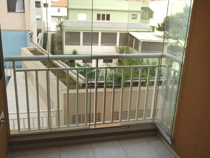 Apartamento à venda com 2 quartos, 68m² - Foto 4