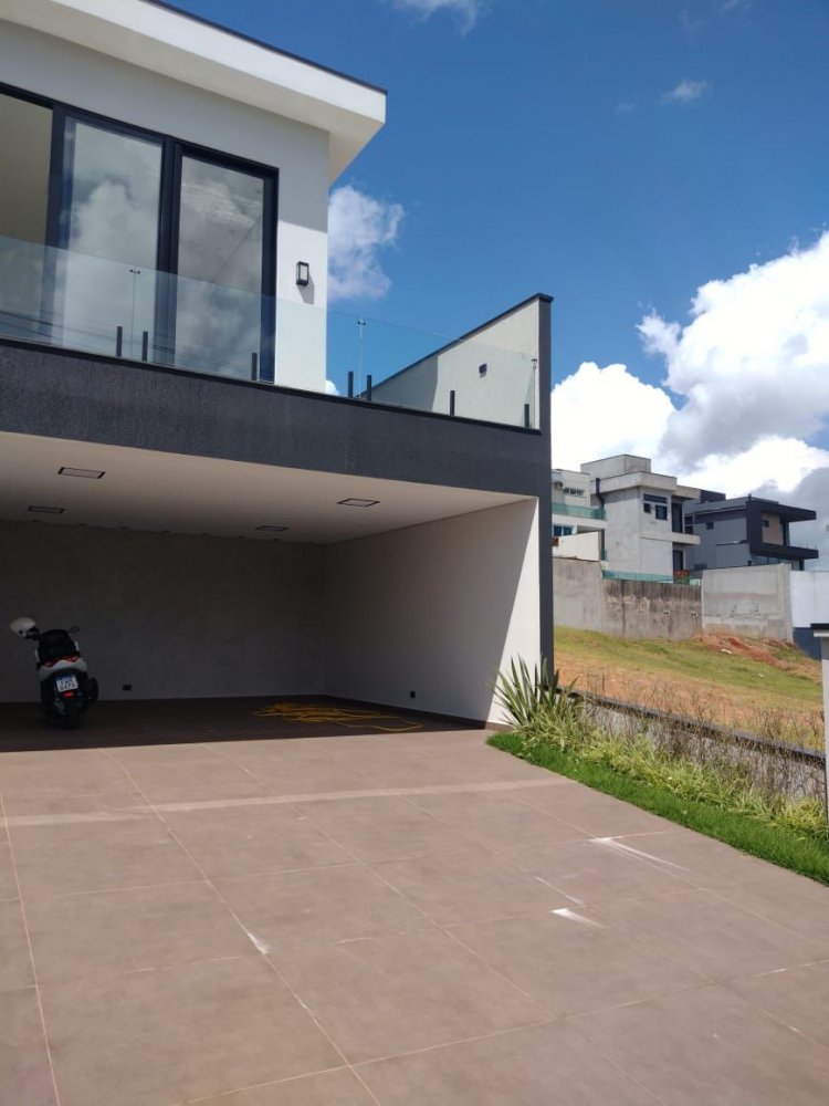 Casa à venda com 3 quartos, 200m² - Foto 4