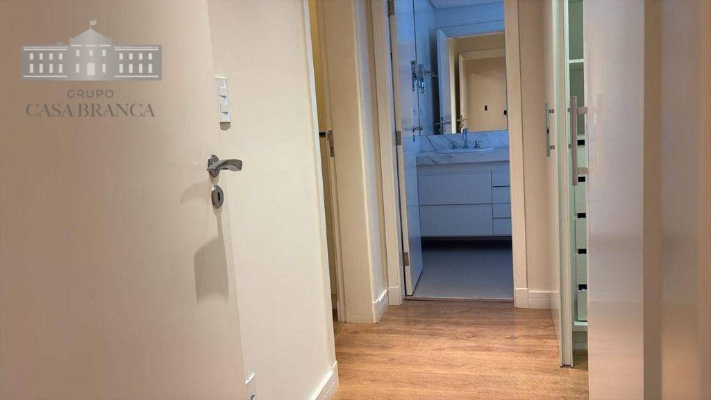 Apartamento à venda com 3 quartos, 170m² - Foto 10