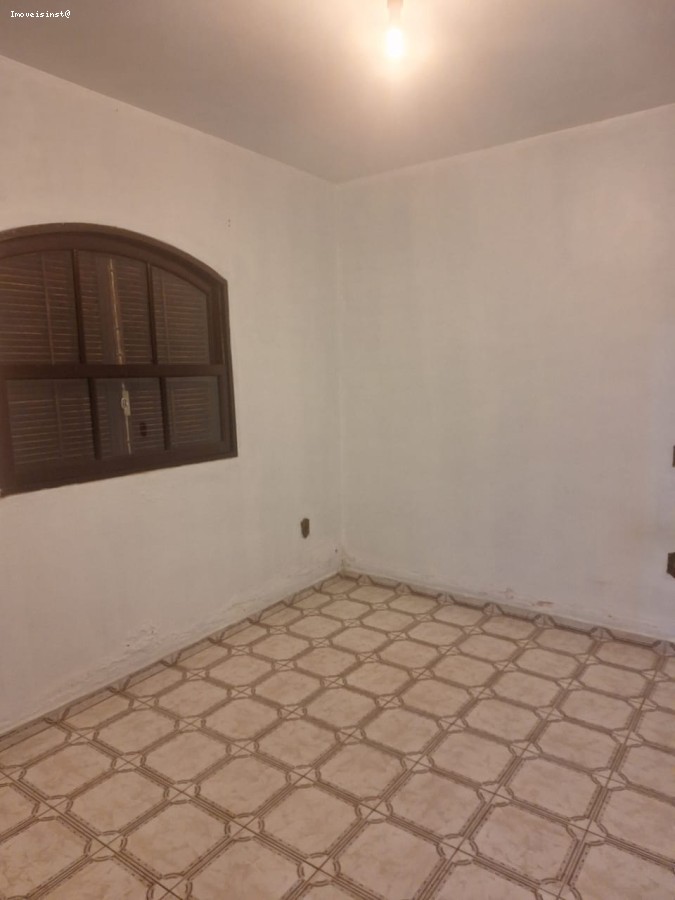 Casa à venda com 3 quartos, 130m² - Foto 9