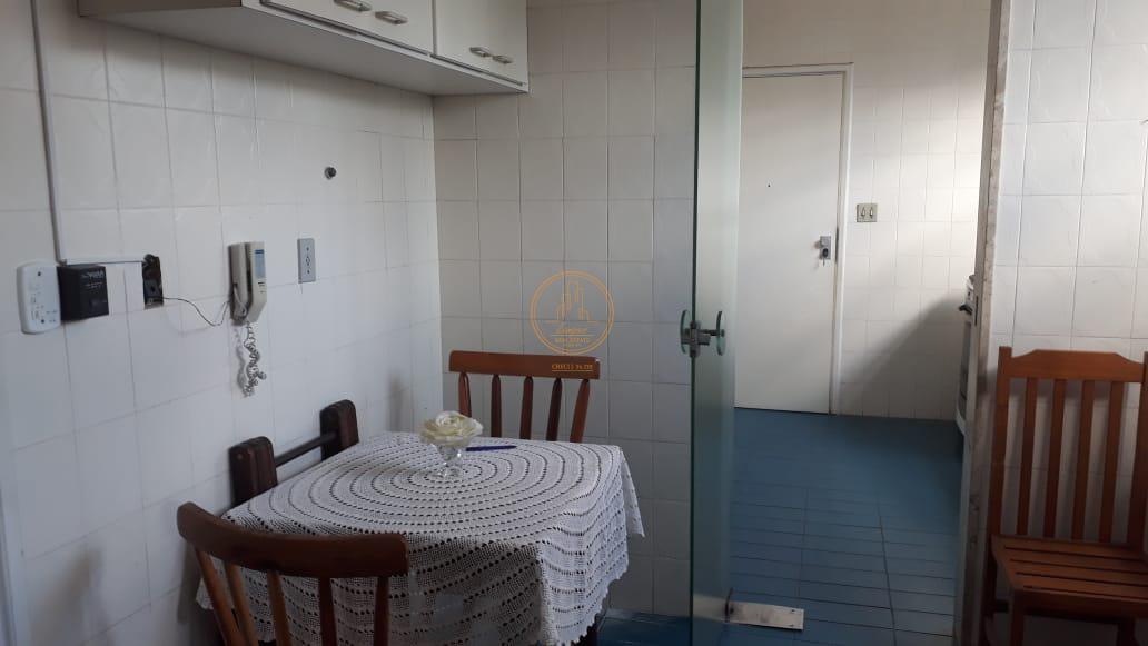 Apartamento à venda com 4 quartos, 300m² - Foto 35