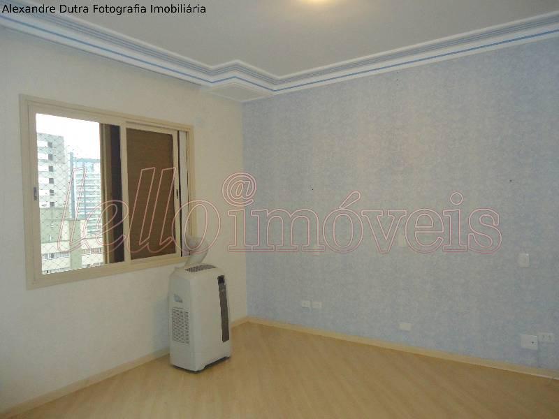 Apartamento para alugar com 3 quartos, 238m² - Foto 14