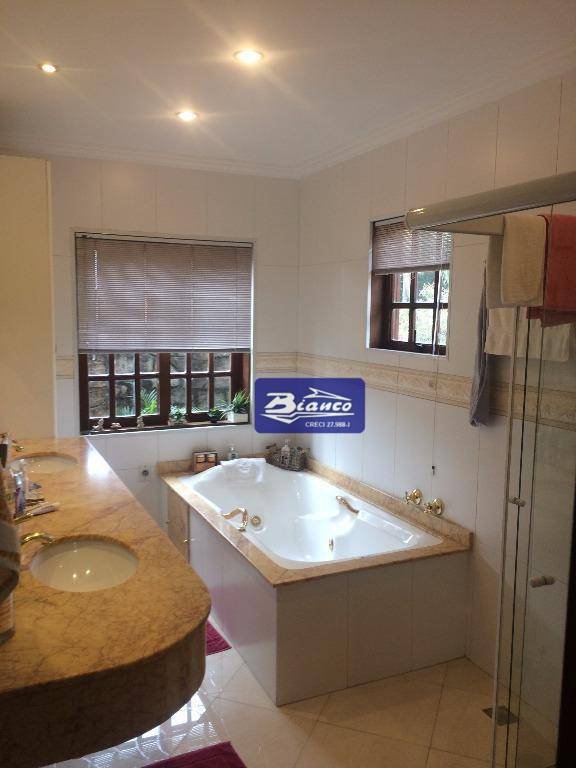 Sobrado à venda com 3 quartos, 322m² - Foto 22