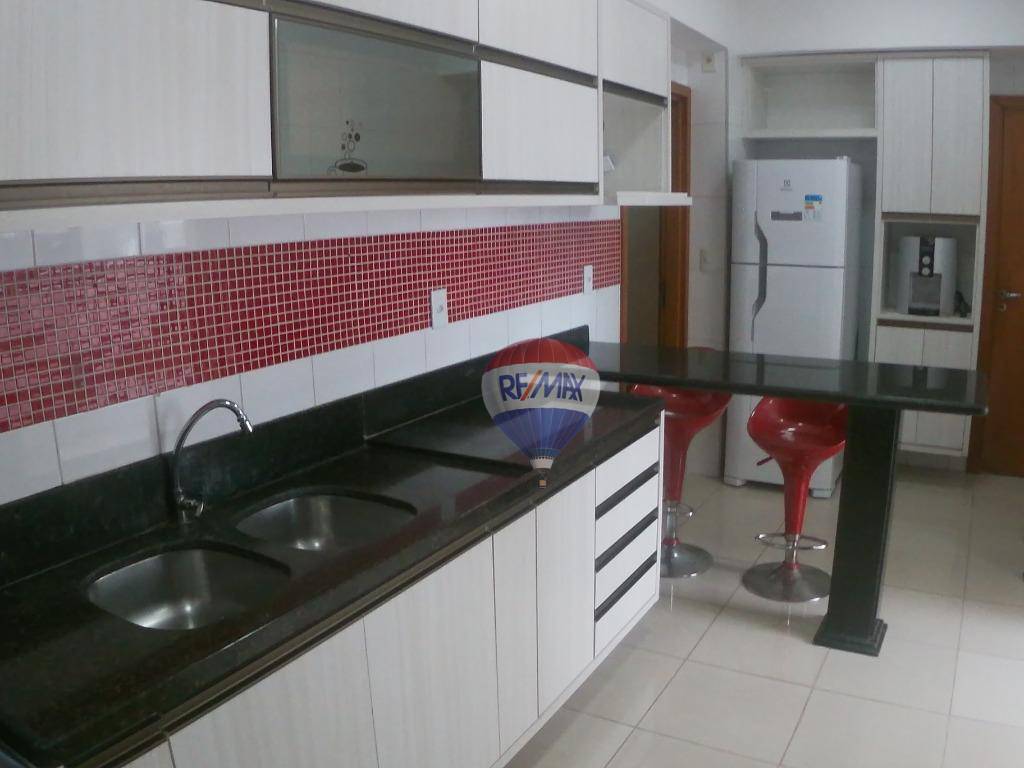 Apartamento para alugar com 3 quartos, 155m² - Foto 22