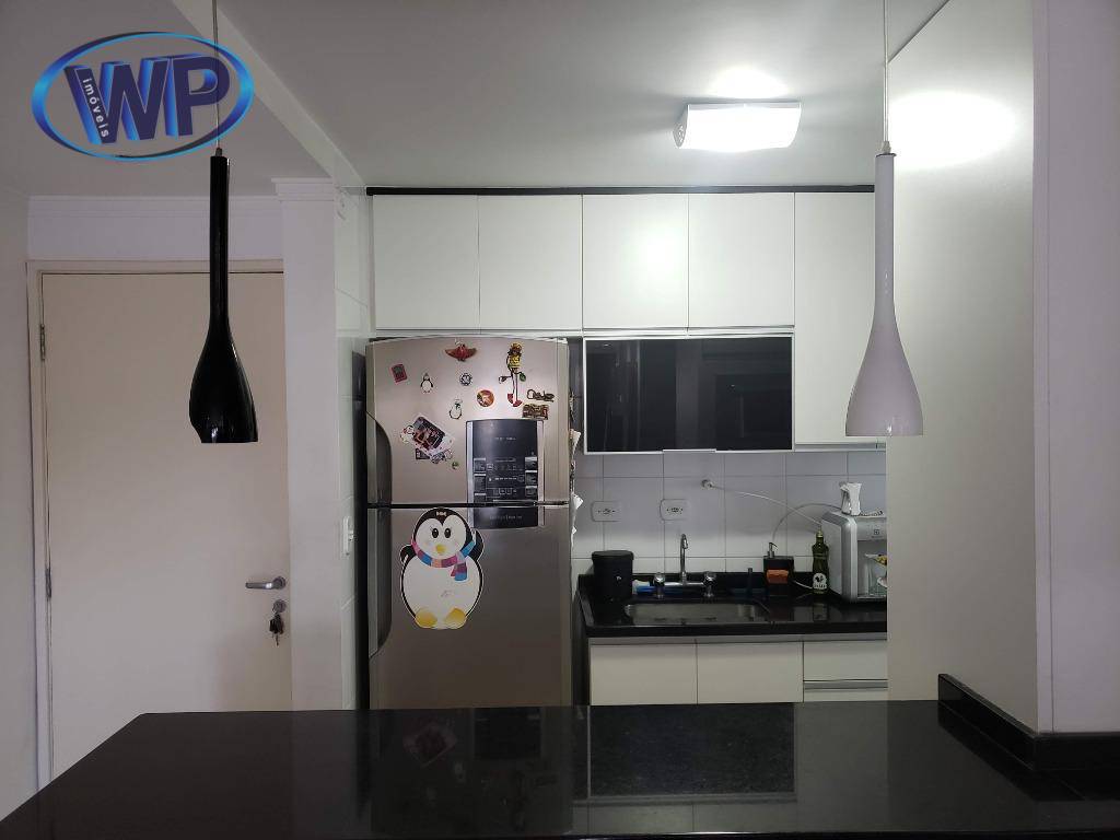 Apartamento à venda com 3 quartos, 69m² - Foto 4