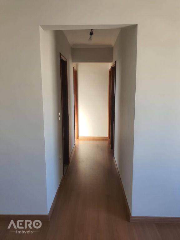 Apartamento à venda com 3 quartos, 66m² - Foto 8