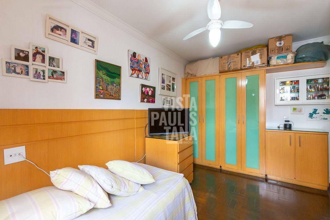 Apartamento à venda com 3 quartos, 136m² - Foto 17