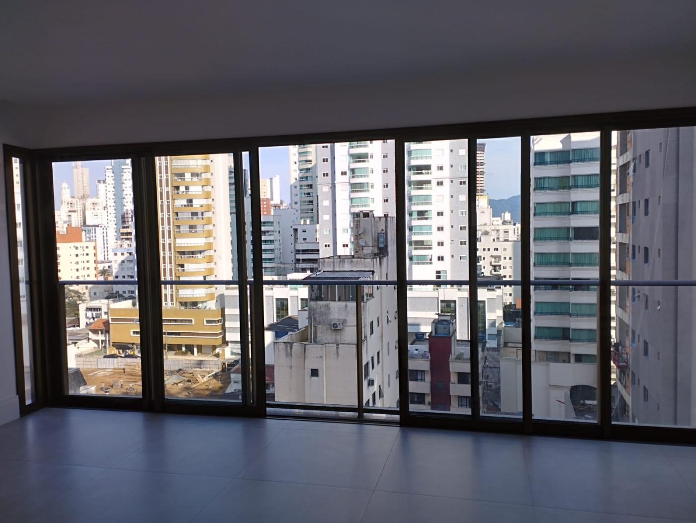 Apartamento à venda com 4 quartos, 140m² - Foto 8